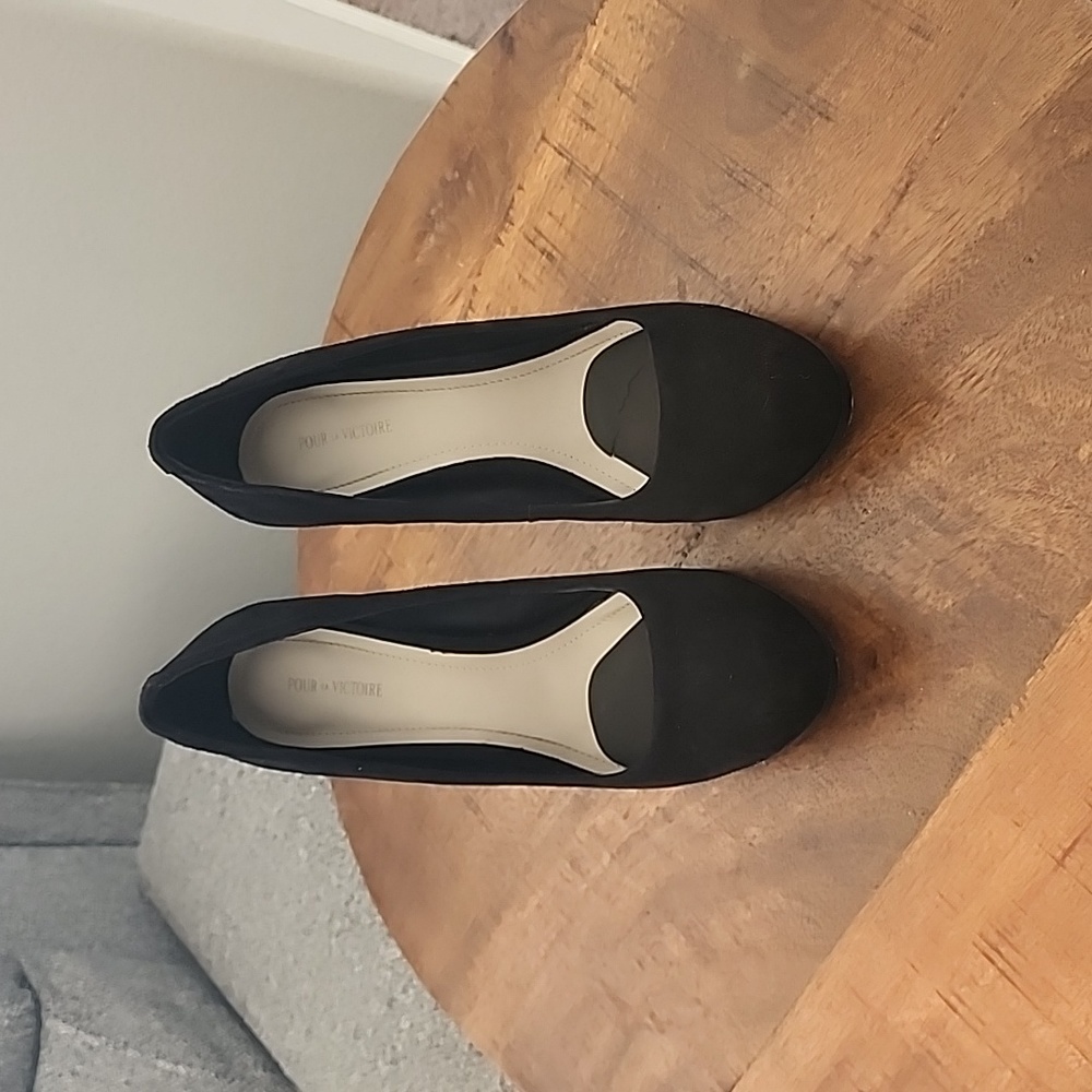 Pour La Victoire Heels